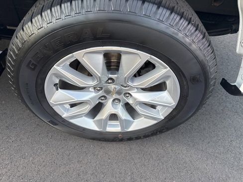 Used 2022 Chevrolet Silverado 1500 Custom image 13