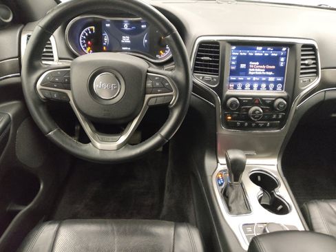 Used 2018 Jeep Grand Cherokee Limited w/ Luxury Group II AWD/4WD image 22