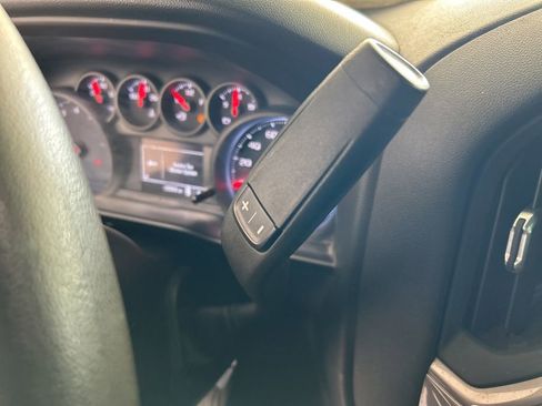 Used 2019 Chevrolet Silverado 1500 Custom image 8