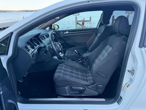 Used 2016 Volkswagen GTI S w/ Lighting Package (SEL) image 32