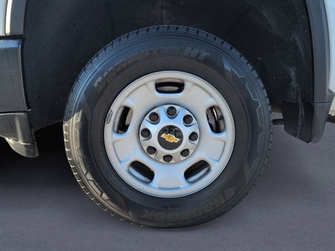 Used 2023 Chevrolet Silverado 2500 W/T w/ WT Convenience Package image 22