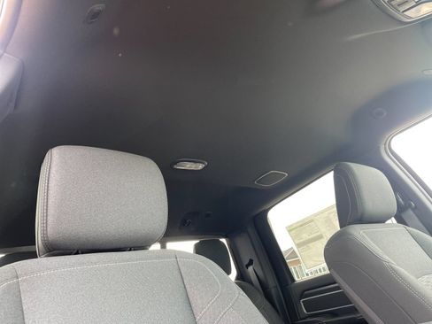 New 2026 RAM 2500 Big Horn AWD/4WD image 17