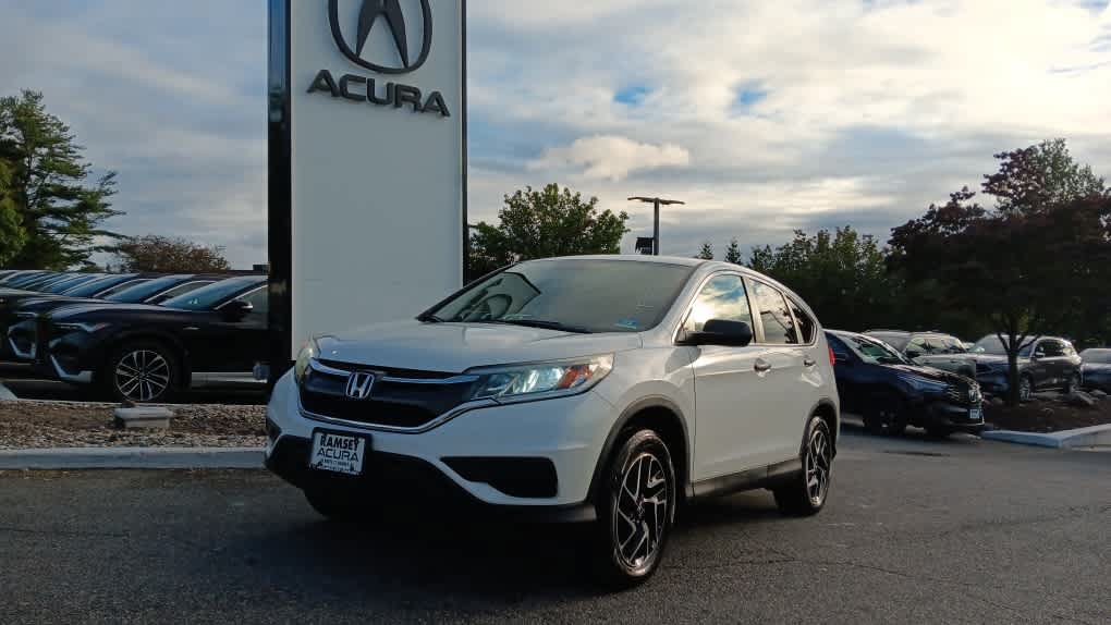 Used 2016 Honda CR-V SE image 1