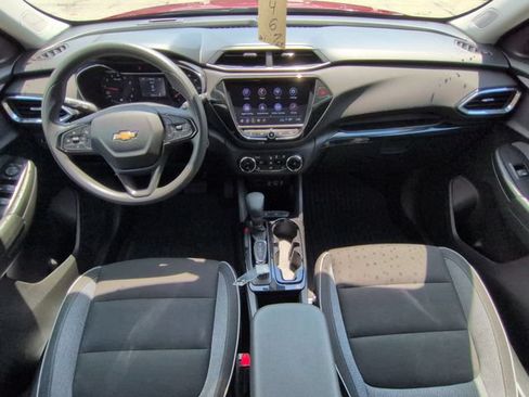 Used 2021 Chevrolet TrailBlazer LT w/ Convenience Package FWD image 26