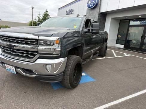 Used 2017 Chevrolet Silverado 1500 LTZ AWD/4WD image 3