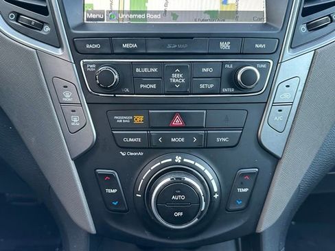 Used 2018 Hyundai Santa Fe Sport w/ 2.4L Tech Package 04 FWD image 35