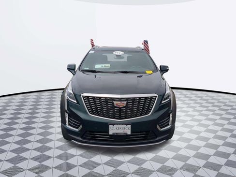 Used 2024 Cadillac XT5 Premium Luxury w/ Technology Package AWD/4WD image 4