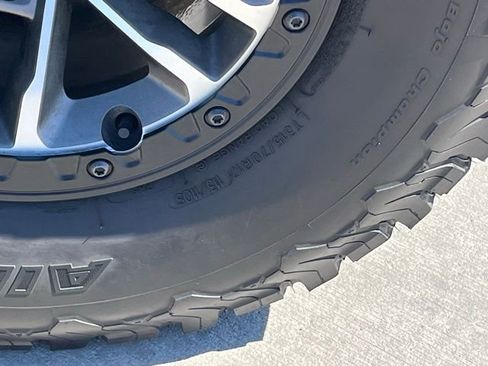 Used 2024 Jeep Wrangler Unlimited Rubicon 392 image 9