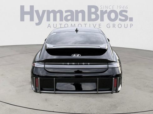 Used 2023 Hyundai Ioniq 6 SEL RWD image 4