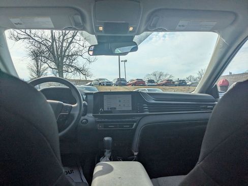 Used 2025 Toyota Camry LE image 25