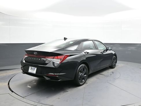 Certified 2023 Hyundai Elantra SEL w/ Cargo Package image 6