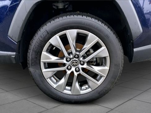 Used 2023 Toyota RAV4 Limited AWD/4WD image 20