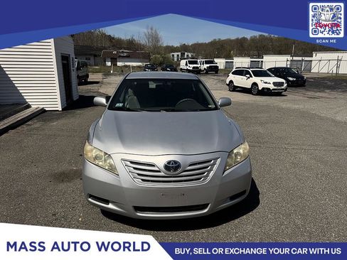 Used 2007 Toyota Camry LE FWD image 3