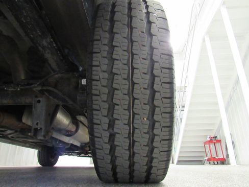 Used 2023 Ford Transit 250 Medium Roof AWD image 24