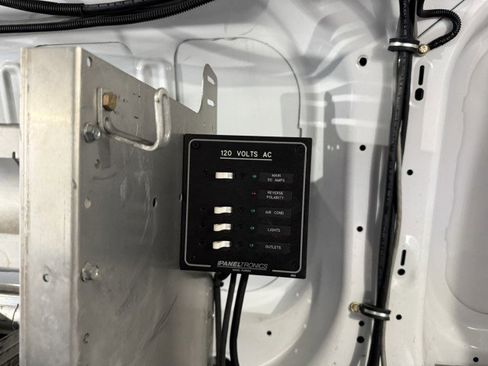 Used 2018 Ford Transit 350 148 Low Roof image 27