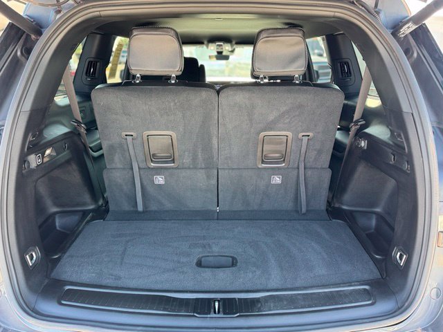 Used 2025 Jeep Grand Cherokee L Limited w/ Black Appearance Package AWD/4WD image 7