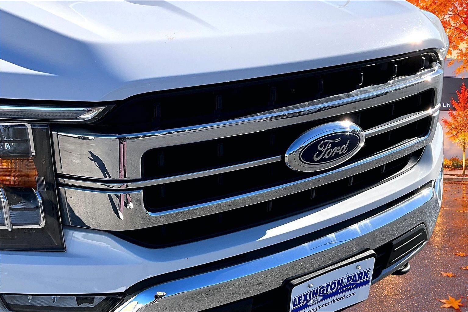 Used 2021 Ford F150 Lariat w/ FX4 Off-Road Package AWD/4WD image 34