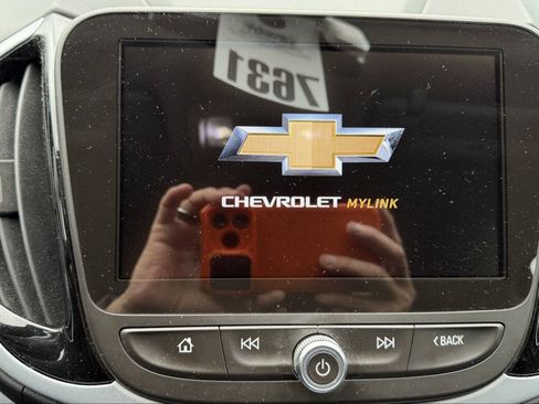 Used 2017 Chevrolet Volt LT w/ Comfort Package FWD image 36
