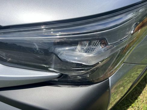 Used 2025 Subaru Outback Premium w/ Tech Package 1 AWD/4WD image 8