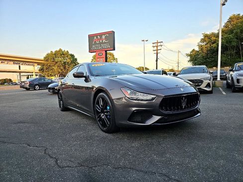 Used 2022 Maserati Ghibli Modena image 13