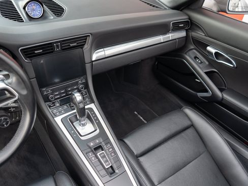 Used 2017 Porsche 911 Carrera S RWD image 18