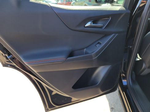 Used 2026 Chevrolet Equinox RS FWD image 13