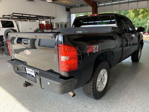 Used 2013 Chevrolet Silverado 1500 LT w/ All-Star Edition AWD/4WD image 8