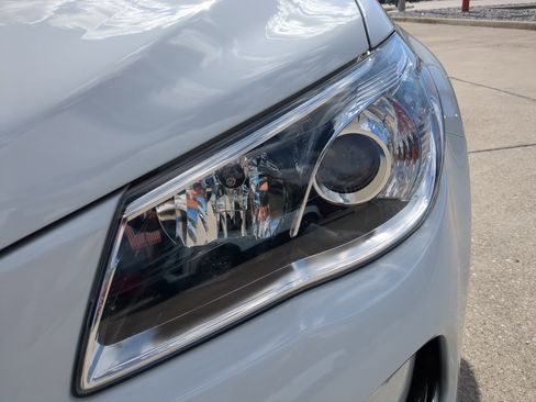 Used 2017 Chevrolet SS image 9