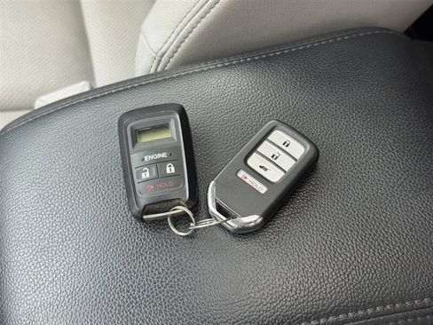 Used 2015 Honda CR-V EX-L image 31