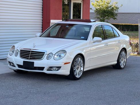 Used 2008 Mercedes-Benz E 350 Sedan image 13