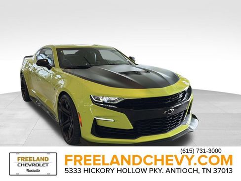 Used 2019 Chevrolet Camaro SS image 1
