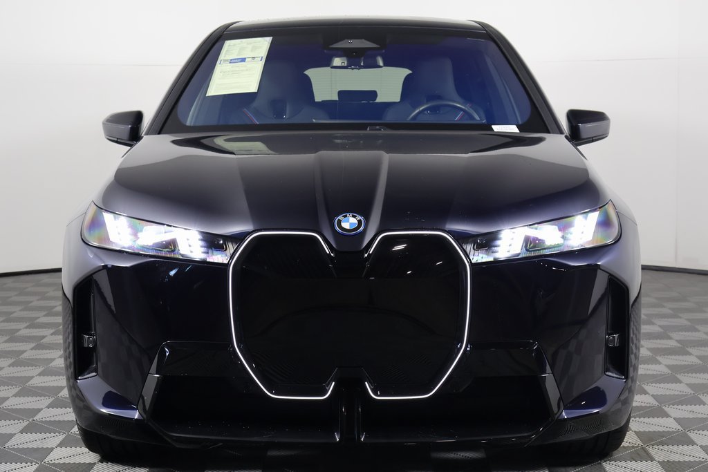 Certified 2026 BMW iX xDrive45 w/ M Sport Package AWD/4WD image 2