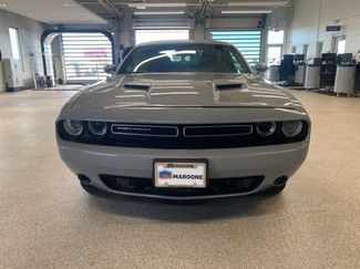 Used 2022 Dodge Challenger SXT RWD video 2
