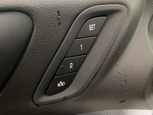 Used 2021 GMC Acadia Denali w/ Denali Ultimate Package image 26