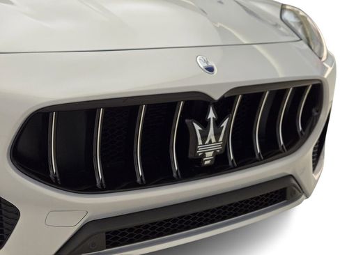 Used 2024 Maserati Grecale GT image 4