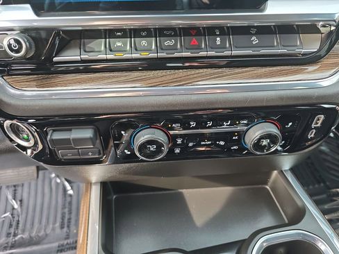 Certified 2025 Chevrolet Silverado 1500 RST w/ True North Edition Plus image 17