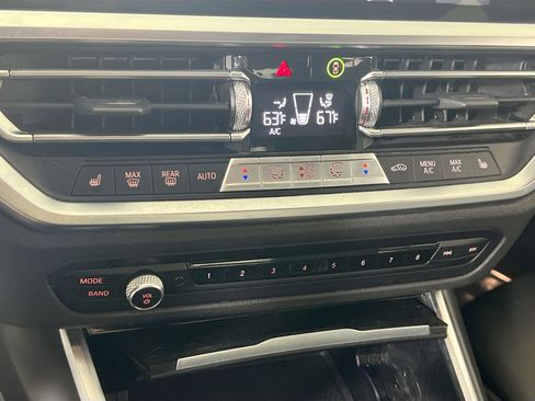 Used 2022 BMW 330e xDrive w/ Premium Package image 16