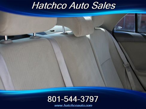 Used 2010 Toyota Corolla FWD image 25