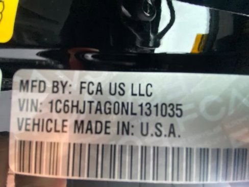 Used 2022 Jeep Gladiator Sport image 27