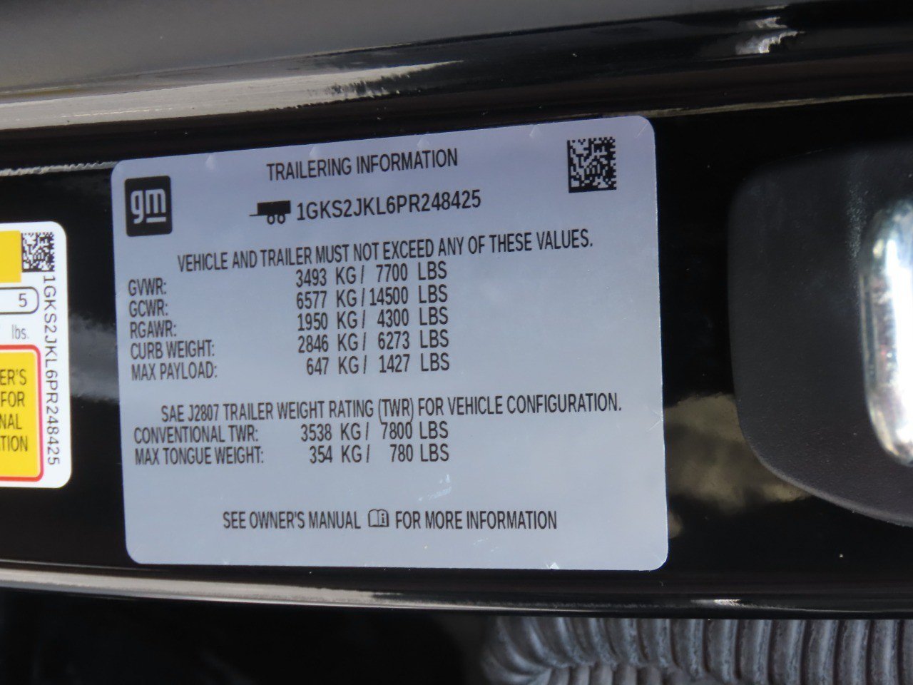 Used 2023 GMC Yukon XL Denali w/ Denali Reserve Package AWD/4WD image 35