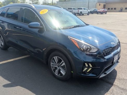 Used 2021 Kia Niro LXS FWD image 8