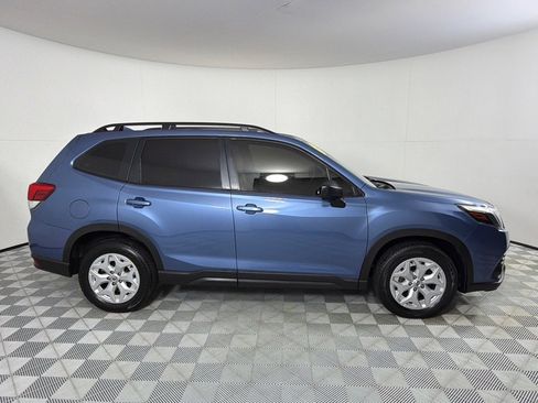 Used 2023 Subaru Forester AWD/4WD image 4