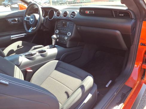 Used 2015 Ford Mustang Coupe w/ Equipment Group 051A image 10