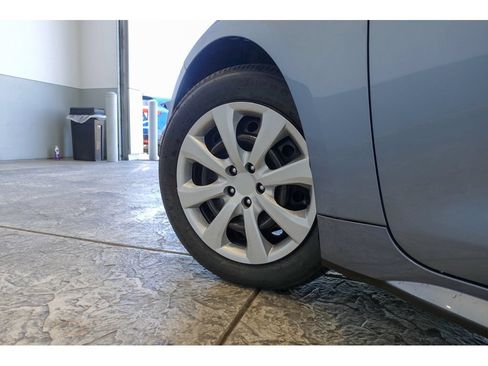 Used 2024 Toyota Corolla LE FWD image 10