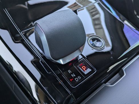 New 2026 Land Rover Range Rover Sport Dynamic SE image 16