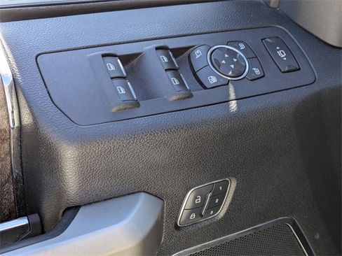 Used 2018 Ford F250 Lariat w/ Lariat Value Package image 14