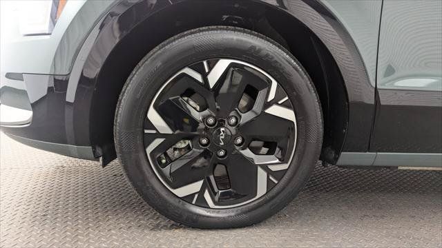 Used 2023 Kia Niro Wind w/ Wind Preserve Package FWD image 31