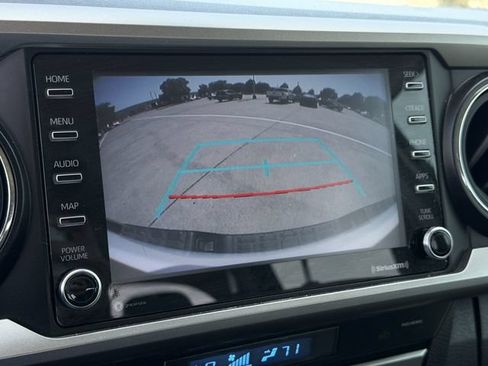 Used 2021 Toyota Tacoma SR5 RWD image 18
