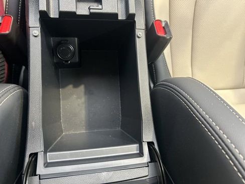 Used 2024 Subaru Outback Limited XT image 22