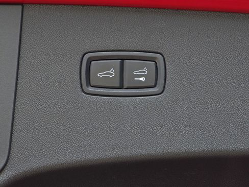 Certified 2022 Porsche Cayenne Coupe image 25